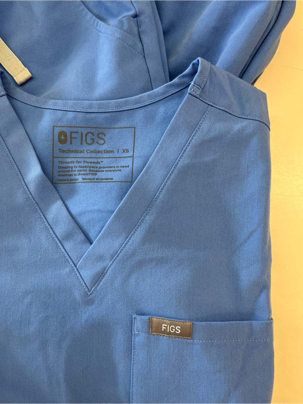 FIGS Scrub Set XS Ceil Blue - Picture 2 of 4